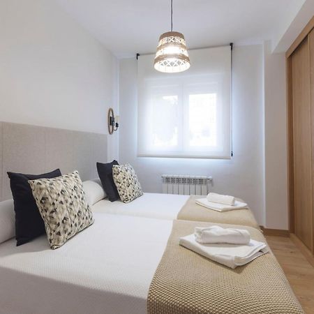 El Piso De Pilar Apartment Llanes Luaran gambar