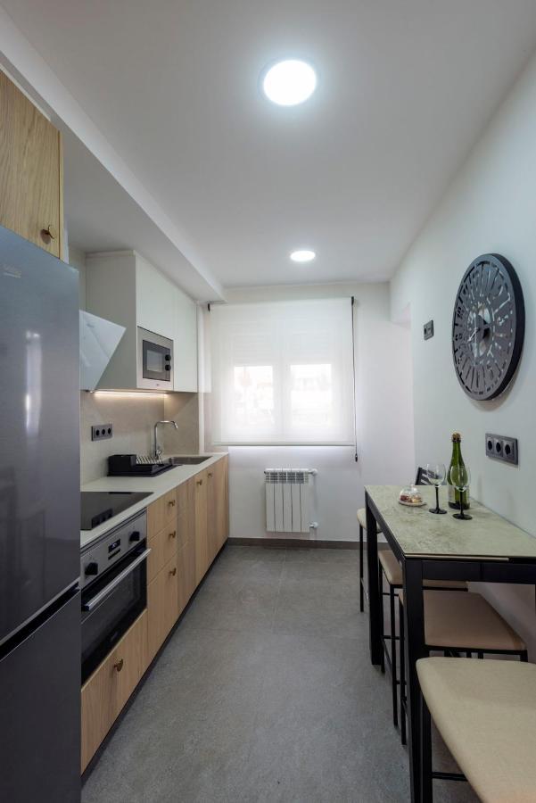 El Piso De Pilar Apartment Llanes Luaran gambar